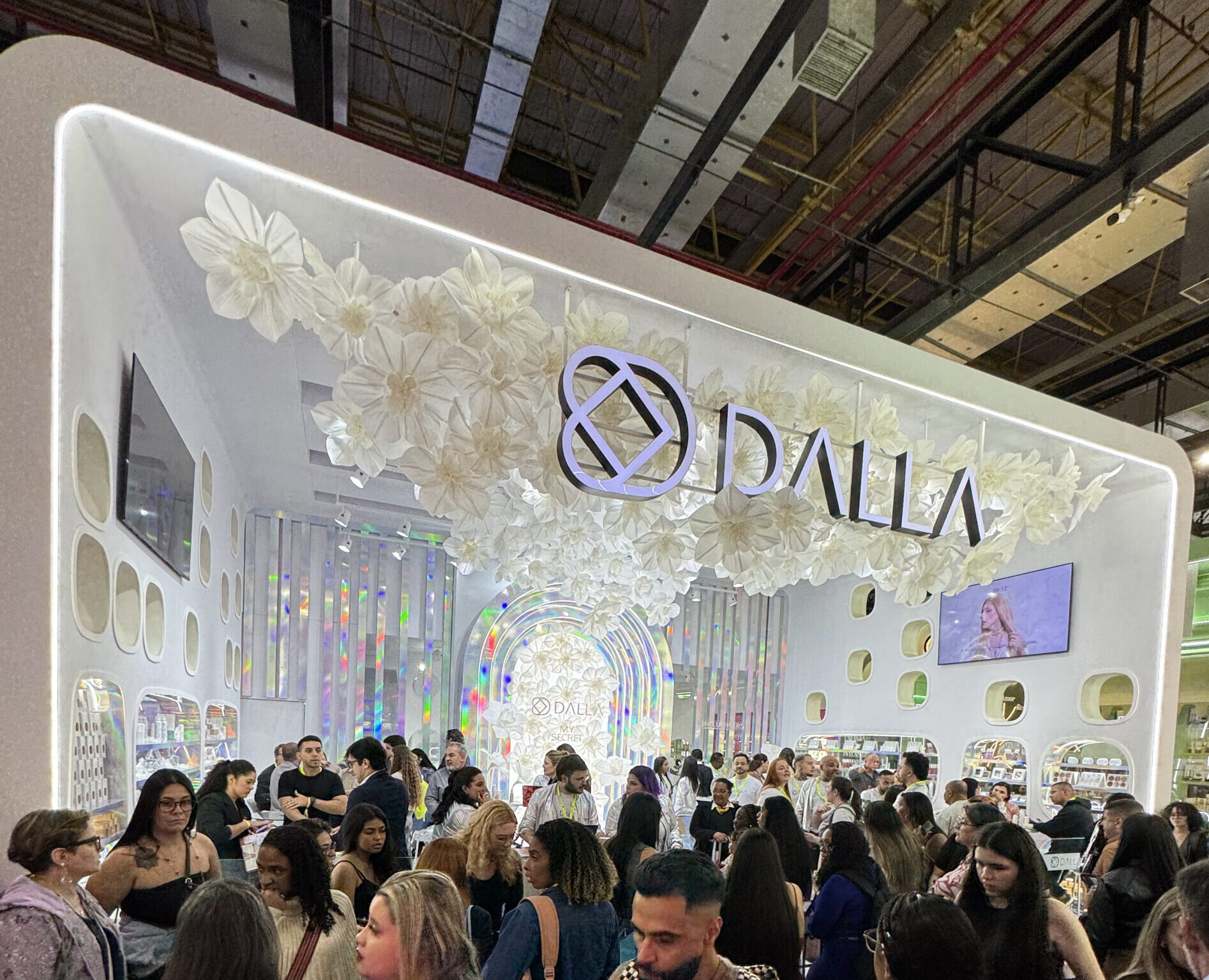 Dalla Apresenta Lançamento Pioneiro Na Beauty Fair 2025