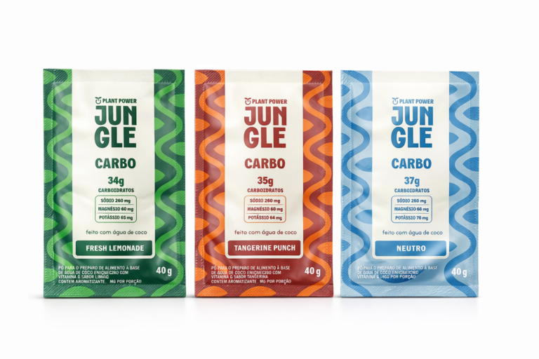 Sachês de jungle carbo Plant Power nos sabores Fresh Lemonade, Neutro e Tangerine Punch, desenvolvidos para hidratação e desempenho esportivo.
