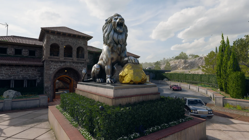 Entrada luxuosa do mapa Hacienda em Call Of Duty com estátua de leão e mansão ao fundo em cenário de combate tático