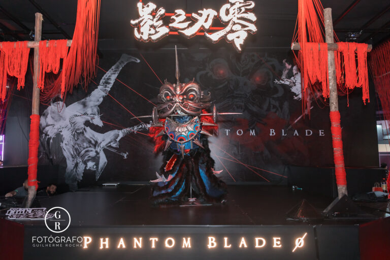 Apresentação inspirada na tradicional dança do leão chinesa faz parte da experiência de Phantom Blade Zero na Gamescom Latam 2026.