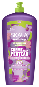 Skala Creme Para Pentear Frutástica Hidratação Intensa Uva 500 g, enriquecido com óleo de semente de uva, para brilho, hidratação e ação antifrizz.