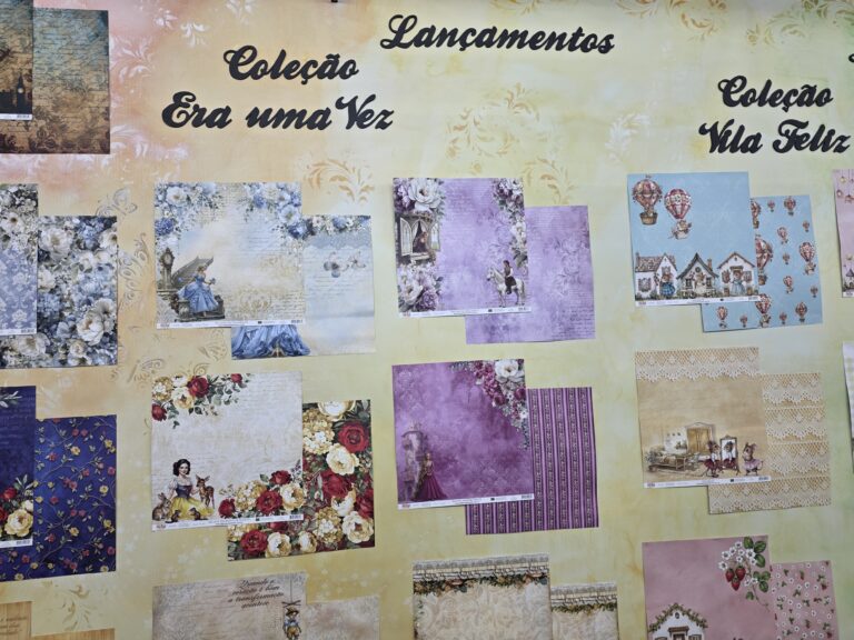 Lançamentos de papéis para scrapbooking da Arte Fácil incluem as coleções Era Uma Vez e Vila Feliz apresentadas na Mega Artesanal.